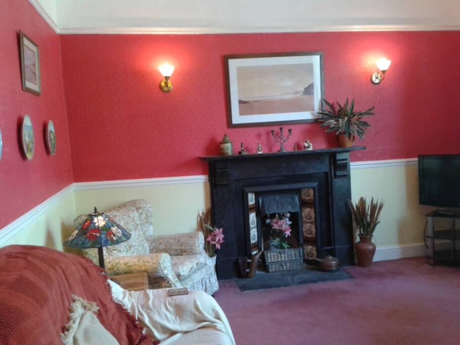 Guest lounge has a TV and books for your perusal during your stay