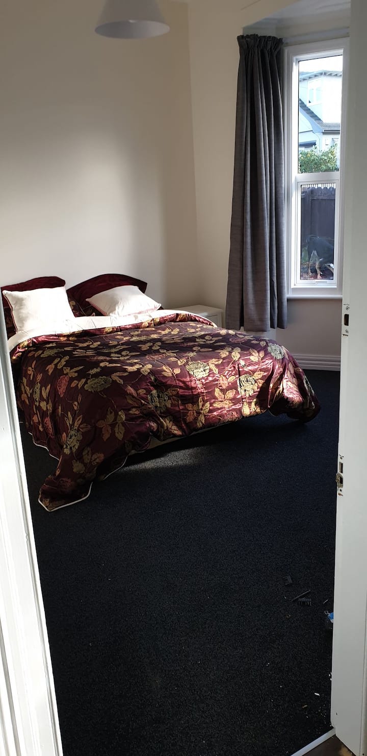 საძინებელი 3