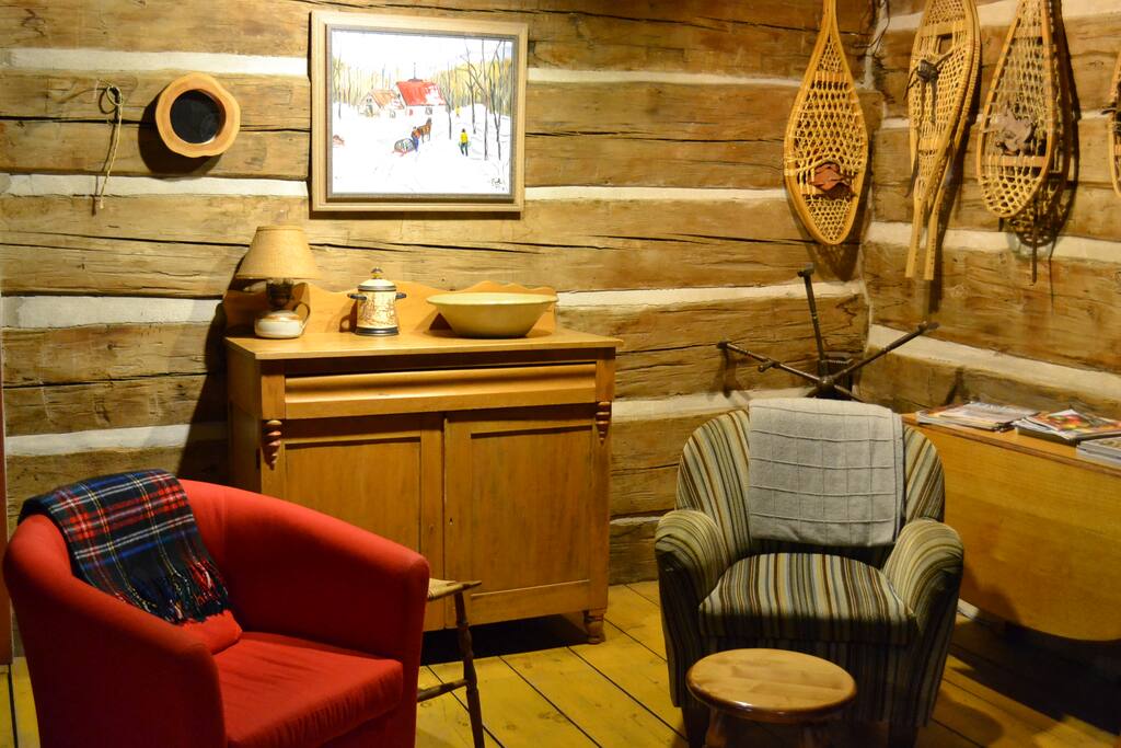 Sitting Area by Fireplace
