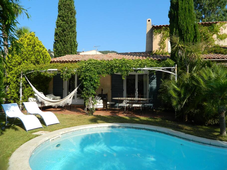 Terrasse sur Piscine