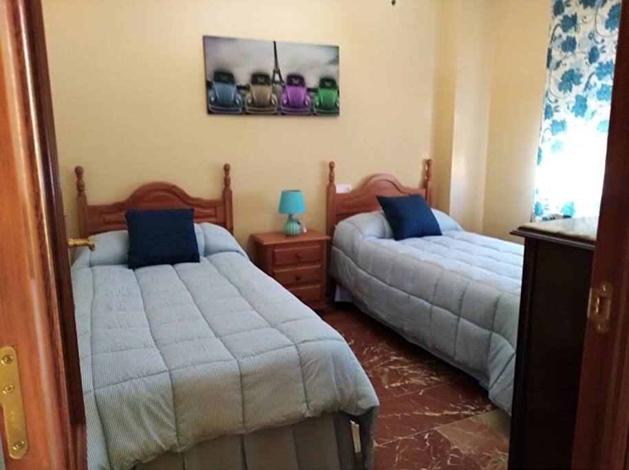 Dormitorio 2: habitación con cama compartida