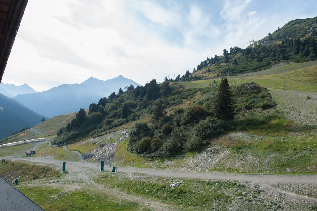 Vue des balcons l'été