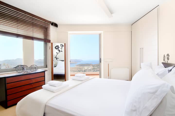 Მთავარი საძინებელი - 200 სმ x 180 სმ 