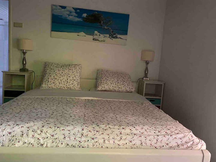 غرفة النوم 1