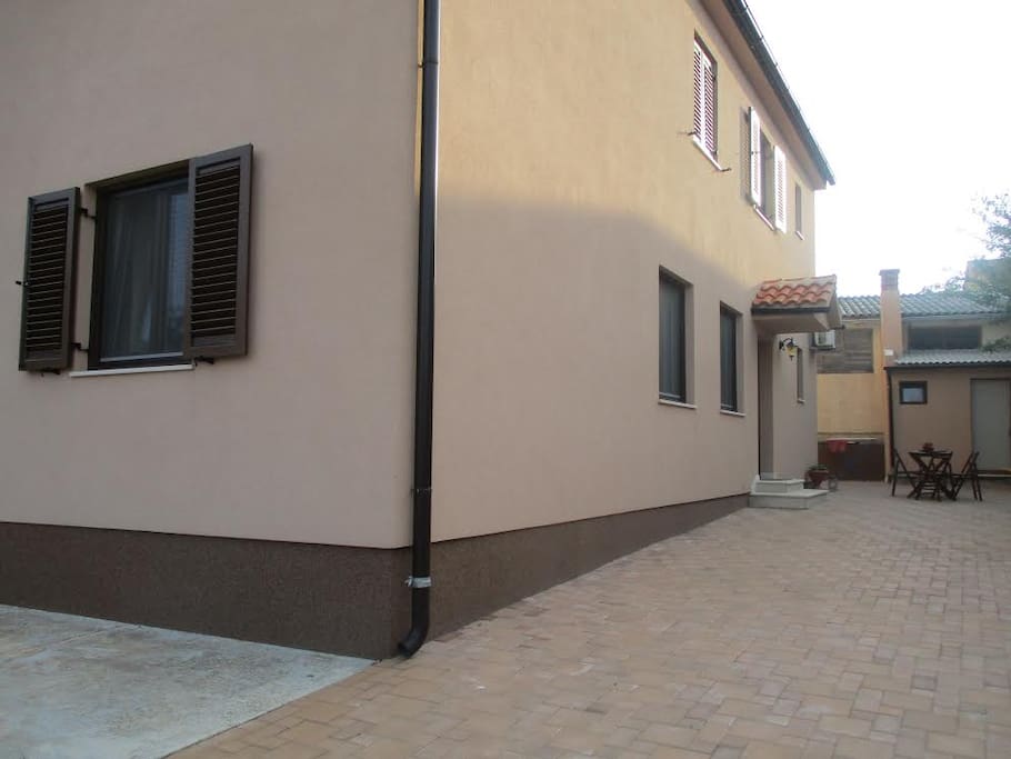 Driveway and apartment