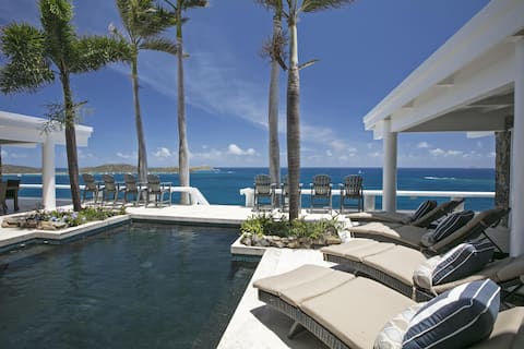 6BR Amazing Cliffside Villa w/2 pools! Wow!