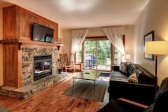 Cozy+Condo+-+Ski-in%2Fout+-+Fireplace+-+In+nature