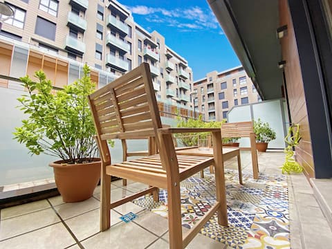Centric apartment with terrace