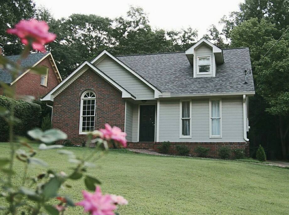 Our home is on a safe and friendly street! We are walkable to public transportation, and parking on street!