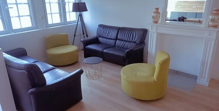 Maison 8 à 9 Pers - Centre Seclin.
Gare Commerces. - Wattignies