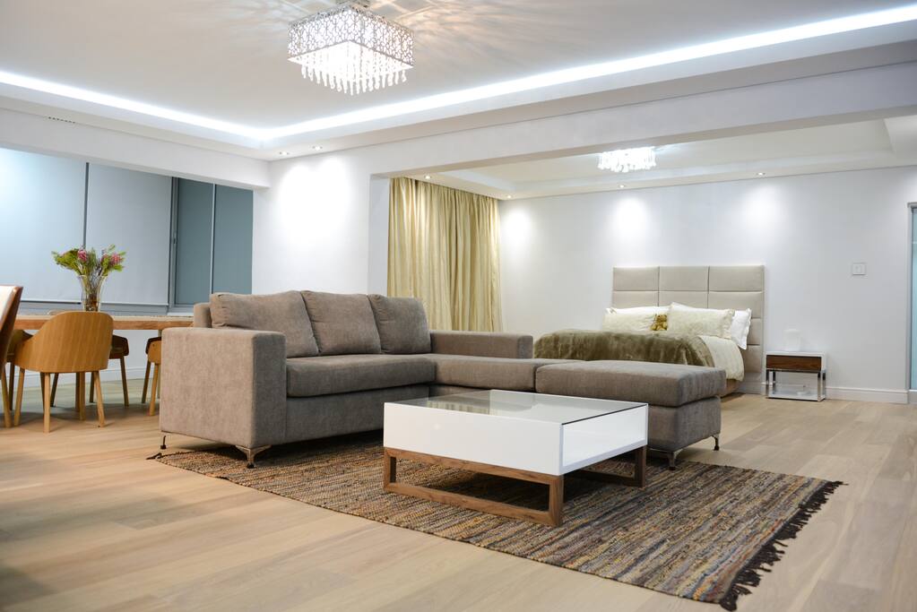 Up dated Lounge