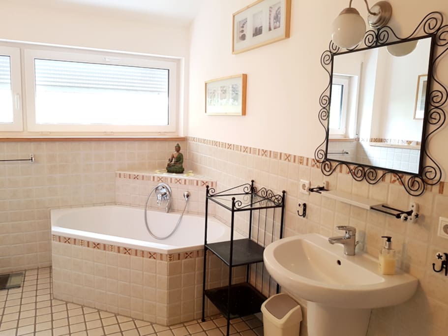 + Badewanne