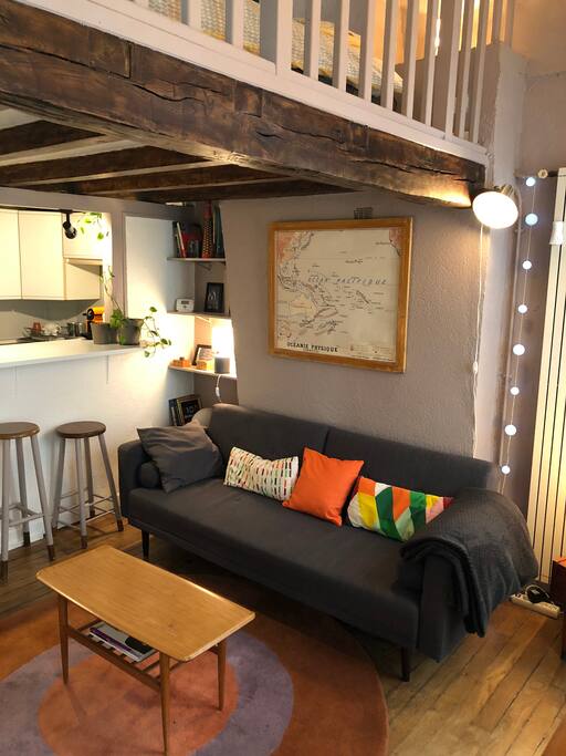 Salon et mezzanine