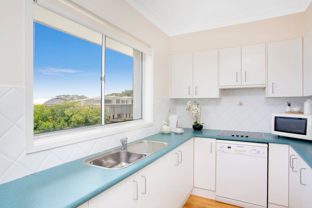 Clean and tidy kitchen