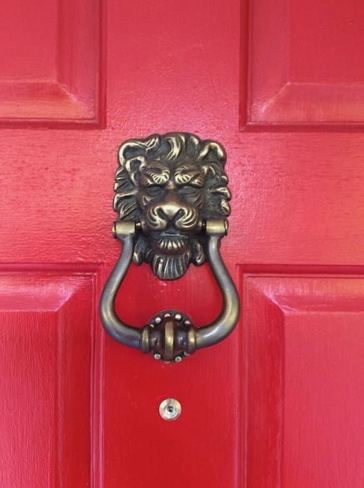 Front Victorian Lion Door-Knocker