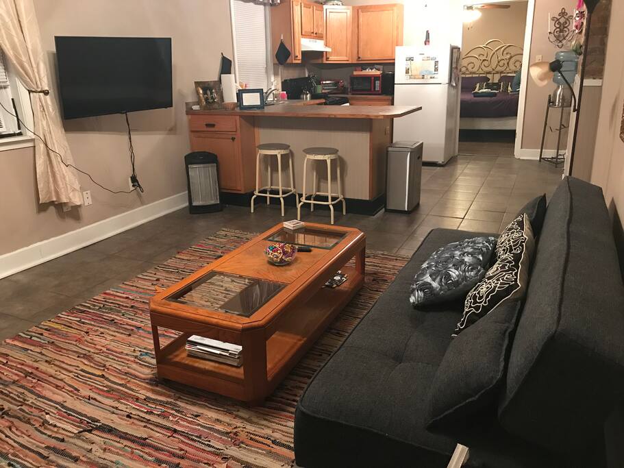 Enjoy local TV channels, Netflix, Amazon Prime... and more!