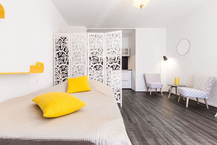 Airbnb Toulouse Vacation Rentals Places To Stay Occitanie