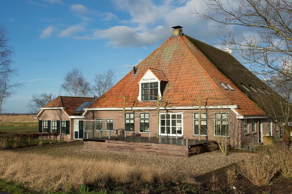Nijelinde vooraanzicht