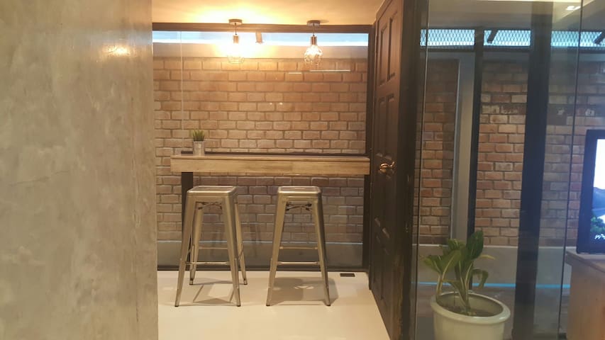 2BR-Super Amazing New Loft-BTS-WiFi