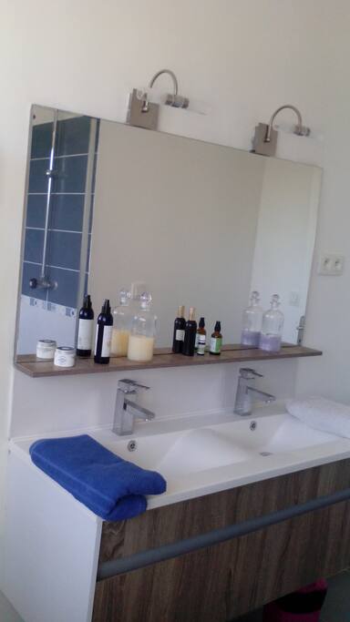 L'une des salles de bains
