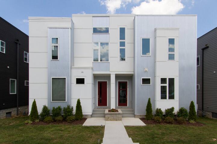 Southside Extraordinaire | Near The Gulch gallery image 2