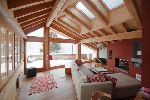Outstanding contemporary chalet in Bruson Verbier!