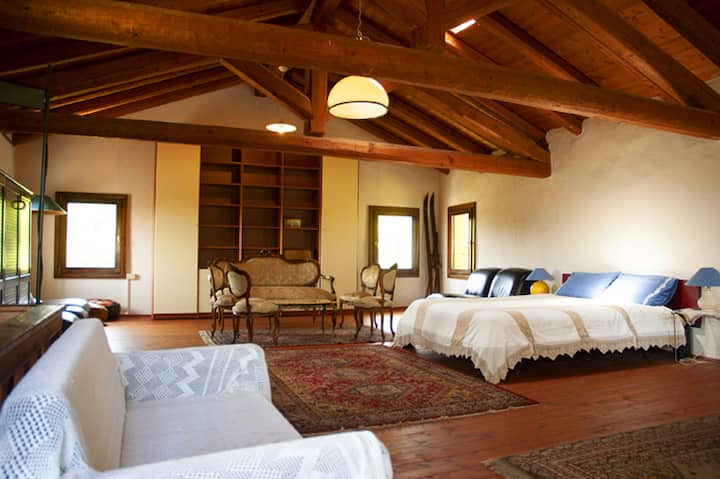 חדר שינה 4 - קומה שנייה