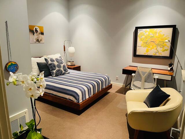 Huge Luxe Loft•Bay Views•3BR•Dogpatch• 15 min SFO gallery image 4