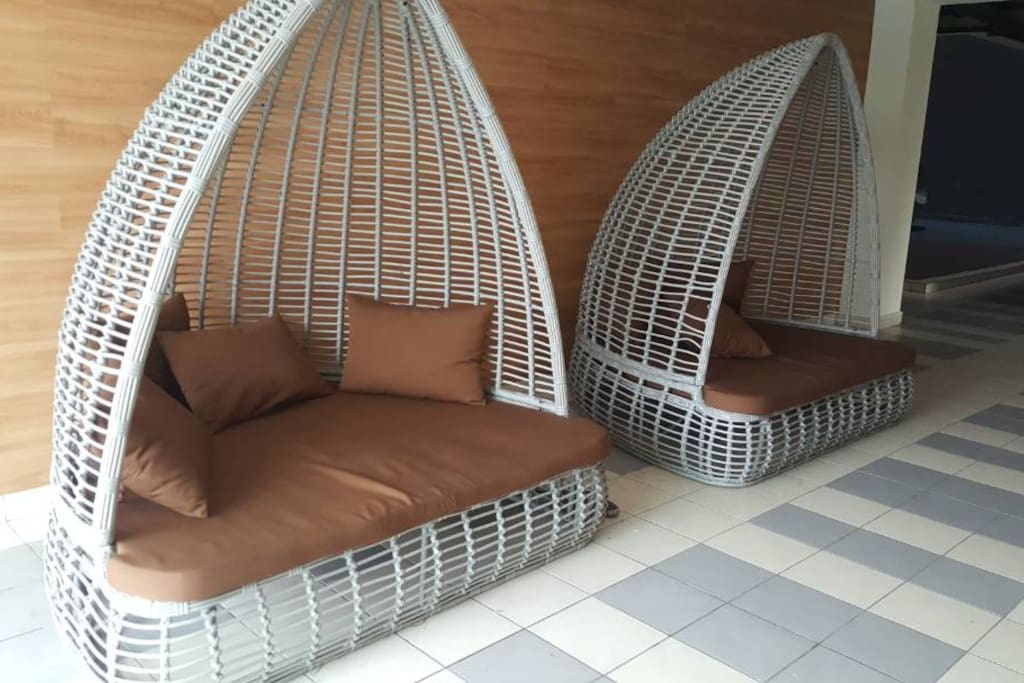 RESTING AREA AT SWIMMING POOL