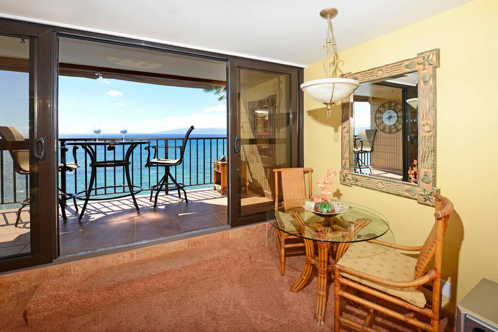 Dinette area and View!