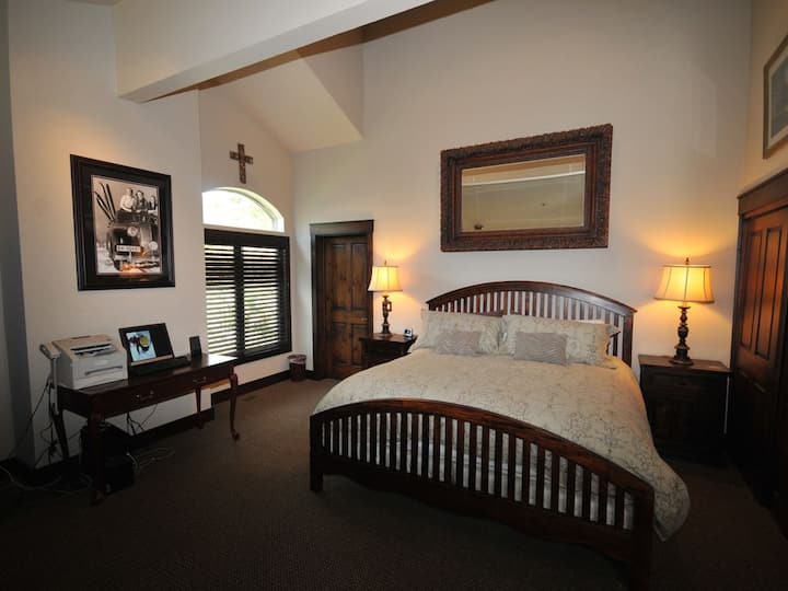 Ოსტატი #1