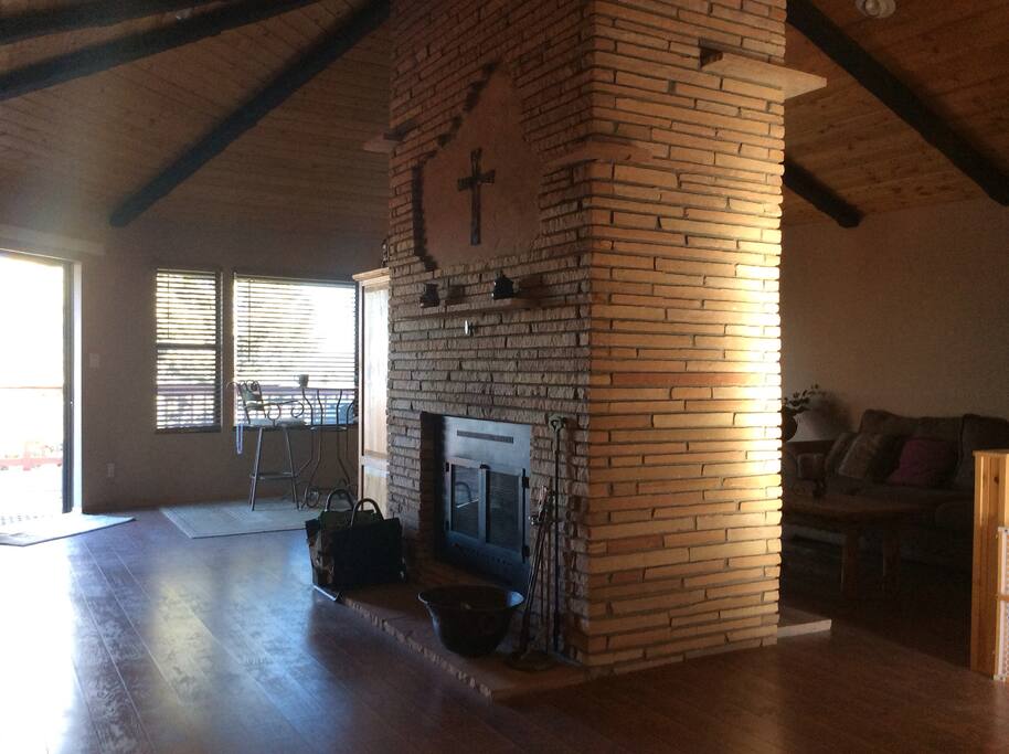 Beautiful living space with access to deck