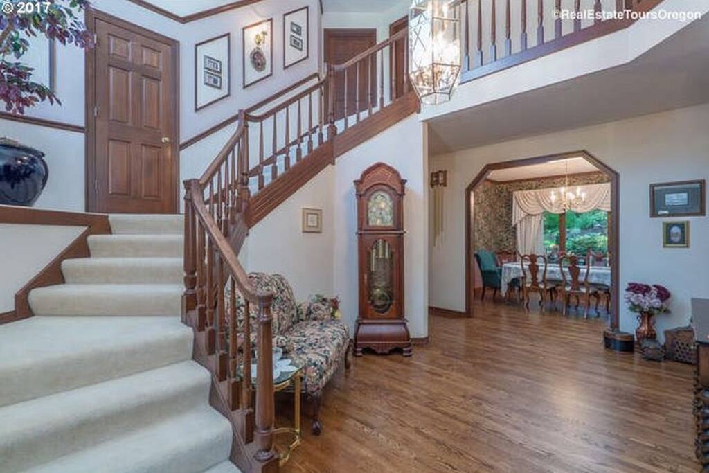 Entry and circular stairway