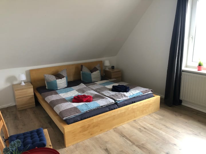 Chumba cha kulala cha 2 na kitanda cha watu wawili 