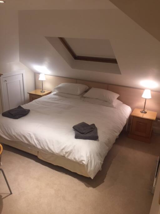 Super king size bed configuration