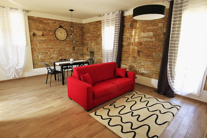 Florence Apartment - Modern - Florence