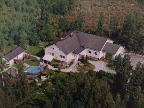 4br 3wc Big, beautiful house with swimming pool