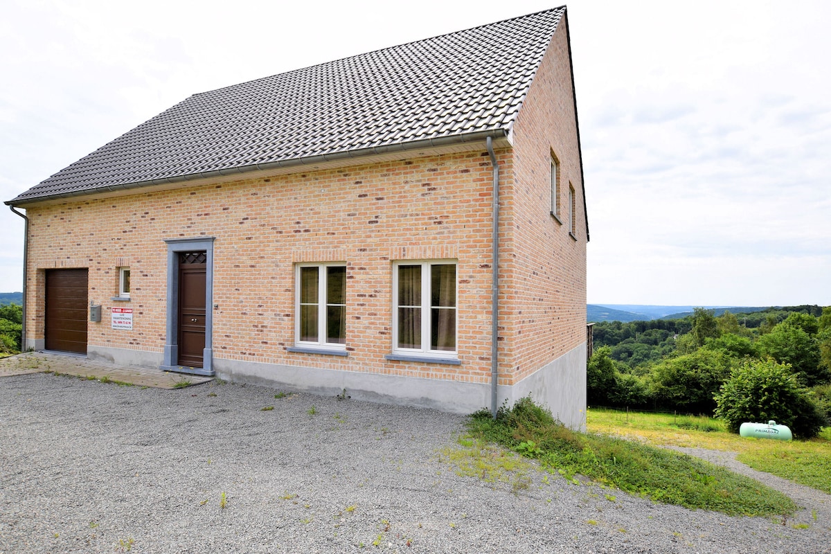 Top performing Airbnb: Hastière Meuse Valley View in Hastière