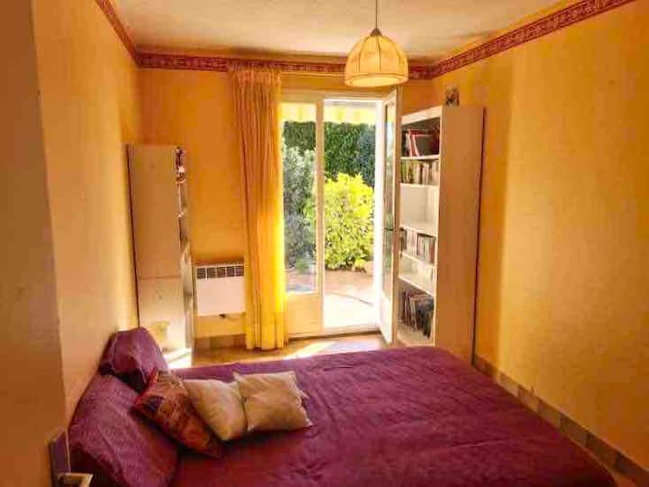 Ch 3 RDC 2 couchages acces jardin