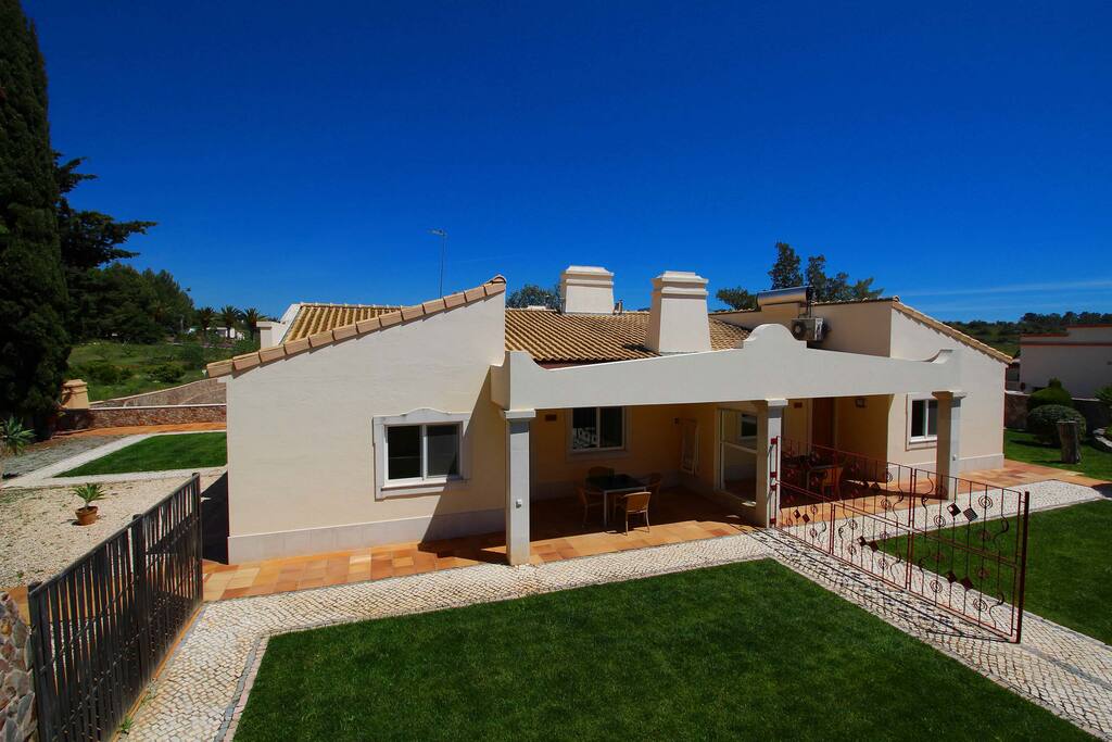 Four Winds apartment