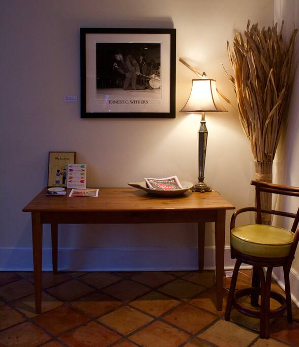 Welcome table