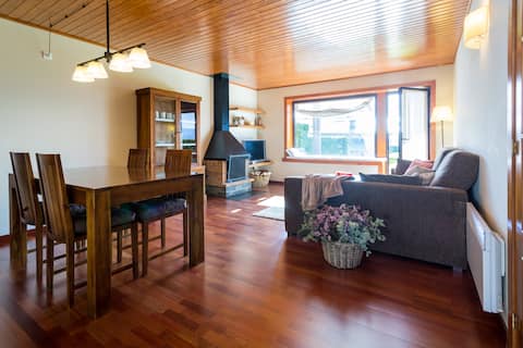 Apartment with a garden, pool, and Wi-Fi