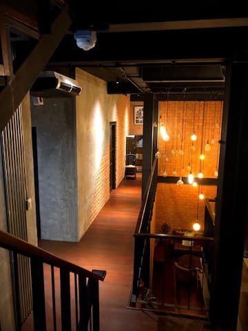 Ari Skyview l Chic Loft Boutique Stay 7 BR for 20 gallery image 4