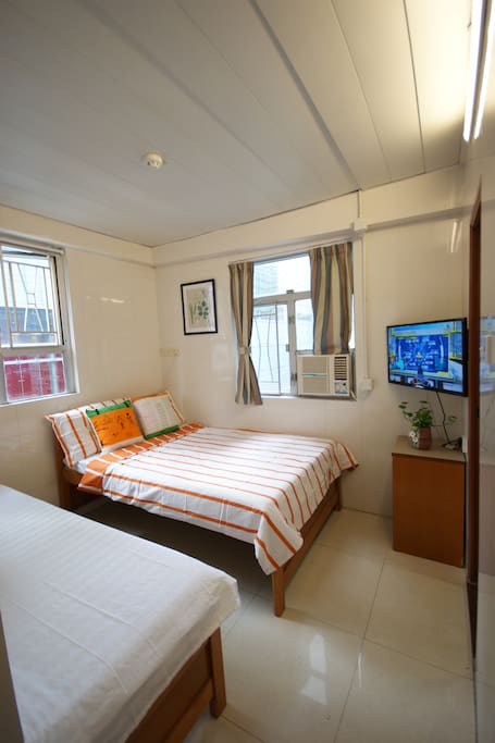 Triple room 606 double bed + single bed windowed with private bathroom