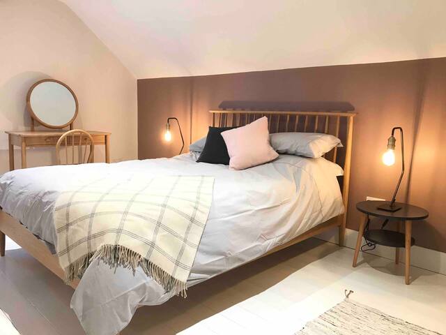 Airbnb Hay On Wye Holiday Rentals Places To Stay Wales