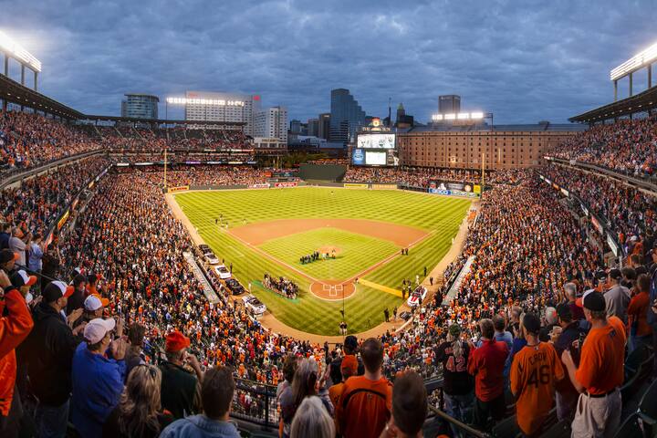 ★ Private Room ★ Parking ★ Walk2 InnerHarbor ★UMMC