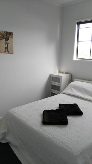 Fan and A/Con. 100% cotton sheets and towels.