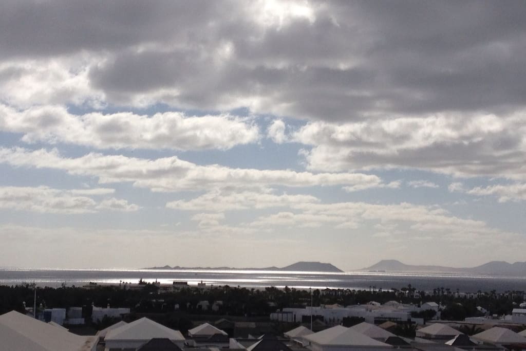 FUERTEVENTURA AND ISLA DE LOBOS VIEWS