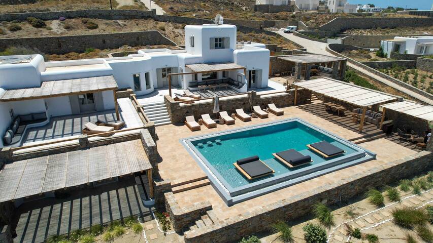 Ocean whisper villa with amazing view gallery image 4