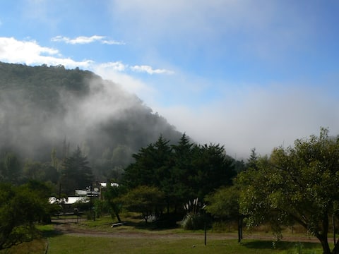 Popular Airbnb listing: Casita Colanchanga, Río Ceballos in Salsipuedes